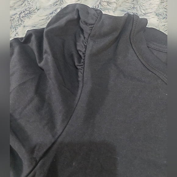 Black puffed sleeve tee XL - Picture 4 of 6